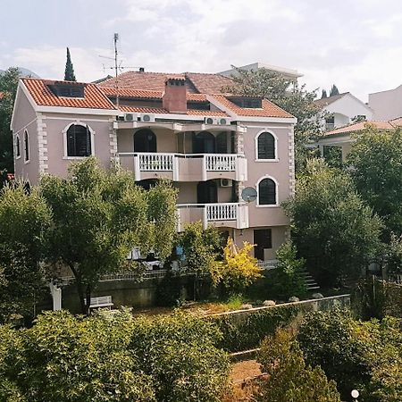 Villa Nena Херцег Нови Екстериор снимка