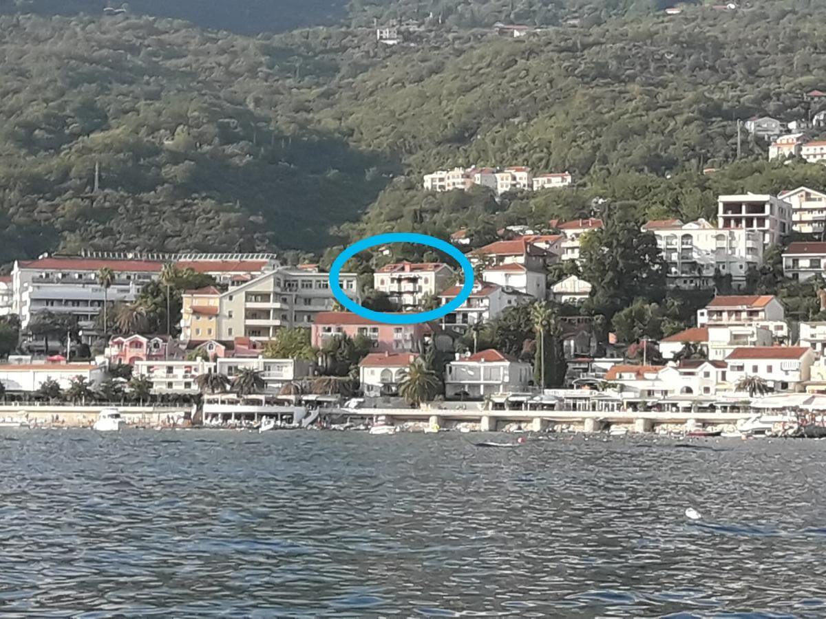 Villa Nena Херцег Нови Екстериор снимка